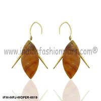 Svelte Plutocracy  - Mother of Pearl Earrings