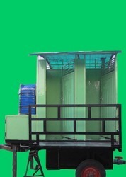 4 Seater Mobile Urinal Trolley - Steel Construction, Cream Color, Flip Open Style, Durable Roof Material