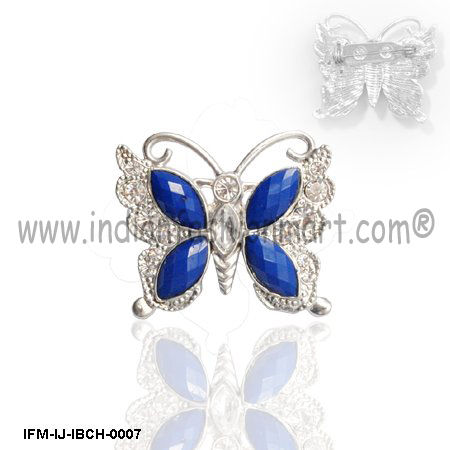 fine jewelry brooch