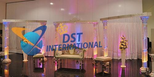 Crystal Pillar Wedding Stage