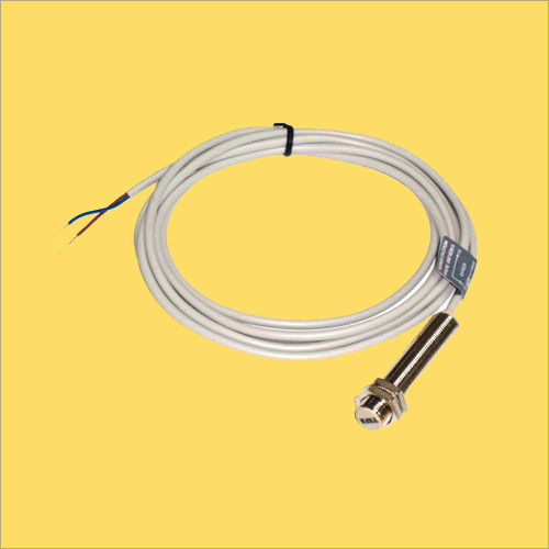 INDUCTIVE PROXIMITY SENSOR 