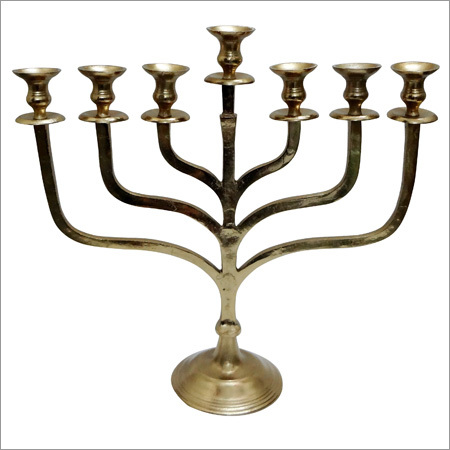 Handmade Brass Candle Holder Use: Home Decoration