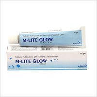Hydroquinone Tretinoin and Fluocinolone Acetonide Cream