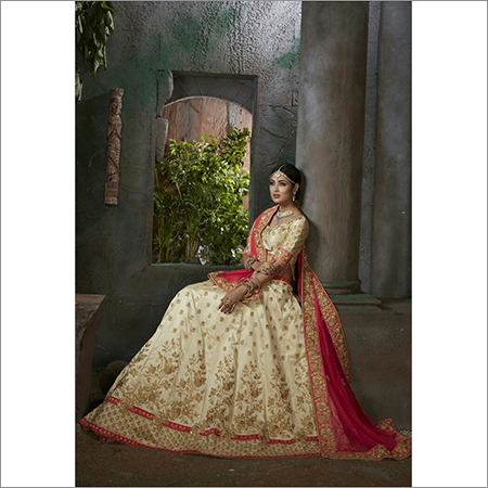 Ladies Fancy Lehengas