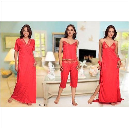 Stylish 4 Piece Ladies Nightwear