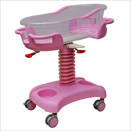 Hospital Infant Bassinet Trolley