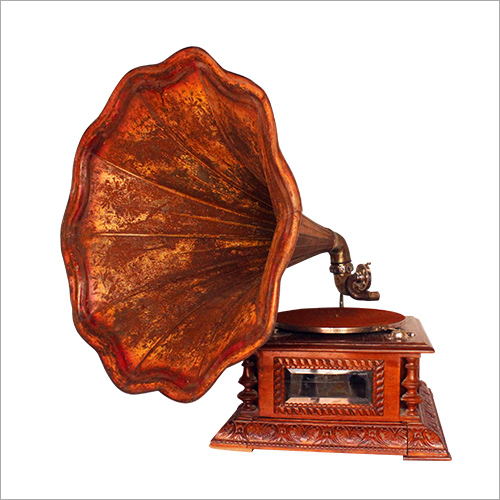 Antique Horn Gramophone