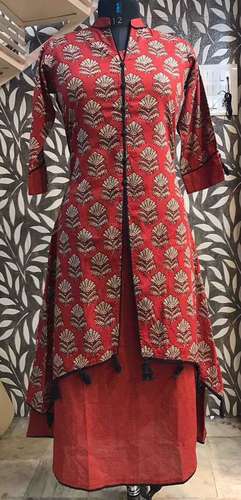 Maroon Dabu Print Double Layer Kurti Size: Medium
