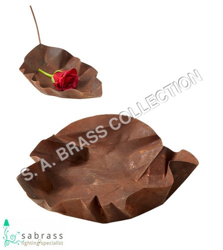 Garden Iron Rust Leaf Bowl Dimensions: 30 X 30 X 10  Centimeter (Cm)
