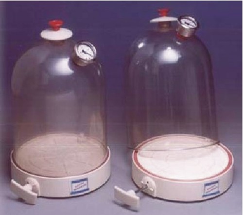 SE.22 - Vacuum Jar, High-Impact Plastic, 35cm High x 20cm Diameter | Hand Operated Pump, Rubber Gasket, Pressure Release System, Manometer