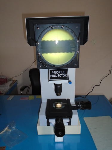 Projection Microscope Dimensions: 120X120Mm Millimeter (Mm)