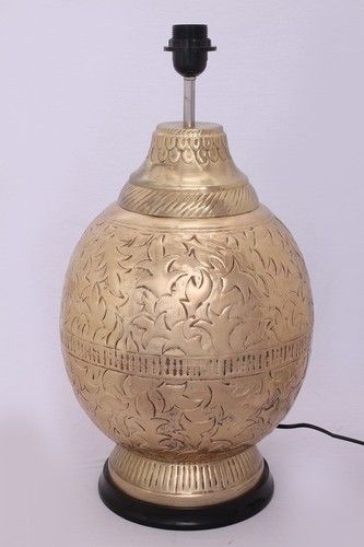 BEDSIDE GLOBE ENGRAVED TABLE LAMP