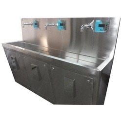 Stainless Steel Surgical Scrub Sinks