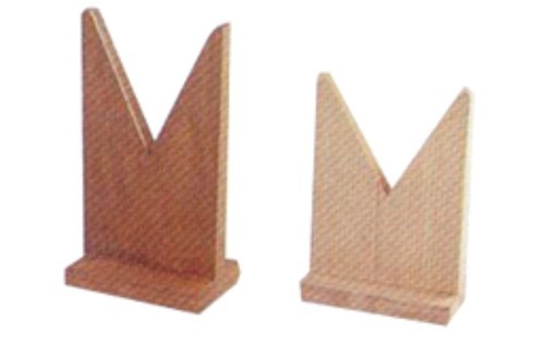 LENS HOLDER, WOODEN - Wooden Material, Rectangular Base with V Shaped Slot | Lab Use, Weight: 500-1000 Grams