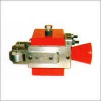 Roller Guide Box - Mild Steel , Taper Roller Bearing For Rolling Mills, Easy Installation And Low Maintenance, Suitable For Oval, Flat, Square, Round Sections