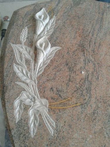 Embossed Roses Carvings