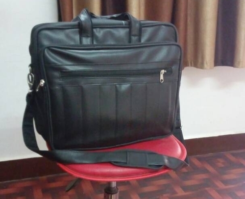 पु चमड़ा लैपटॉप बैग