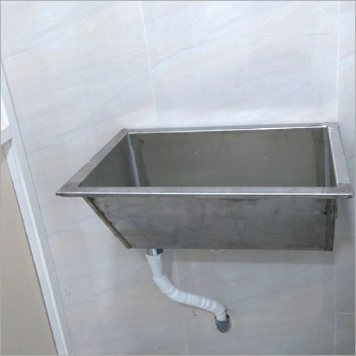 Single Screen Scrub Sink