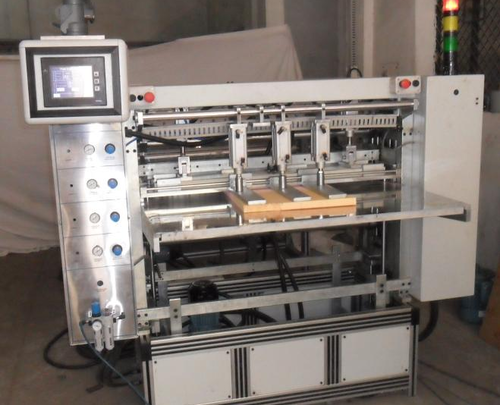 HIGH SPEED AUTOMATIC KNIFE PLEATING MACHINE