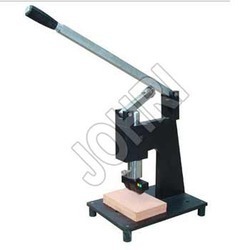 Dumbbell Cutting Press