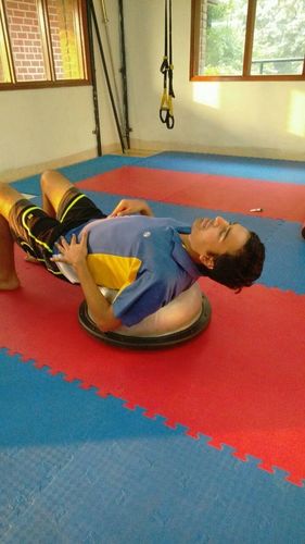 Gym Interlocking Tiles - Rubber Material, 20 x 20 Inch Size, Mixed Color | Interior Floor Tiles with Interlocking Pattern, 10-30 mm Thickness