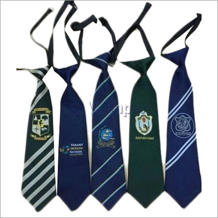 School Tie Size: Customized