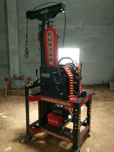 Industrial Submersible Motor Lift Machine