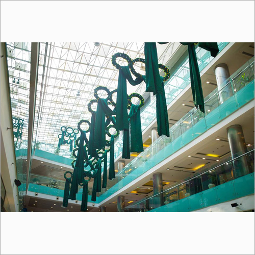 Shopping Mall Christmas Decorations Services