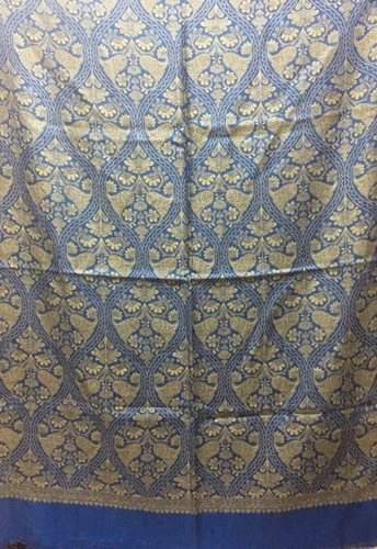 model jacquard stole