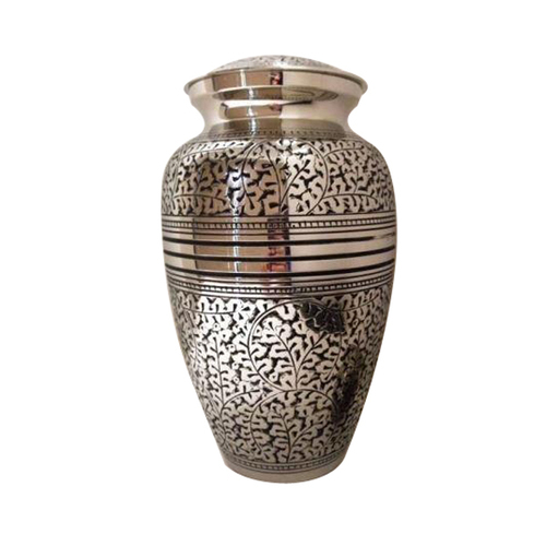 Oak Leat Engraved Cremation Urn
