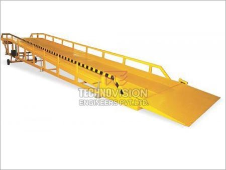 Hydraulic Loading Dock Ramp