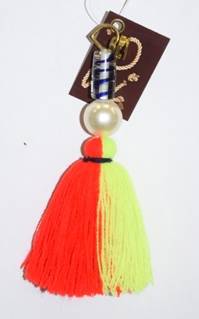 TWO SHADE PULLAR TASSEL