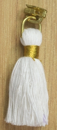 WHITE COTTON PULLER TASSEL