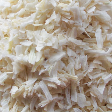 Dehydrated White onion Choped By PEACE FOOD