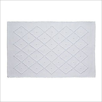 Aurelia White Bath Rug