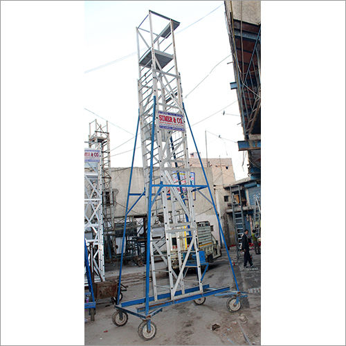 ALUMINIUM TOWER LADDER