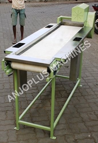 PEA INSPECTION CONVEYOR