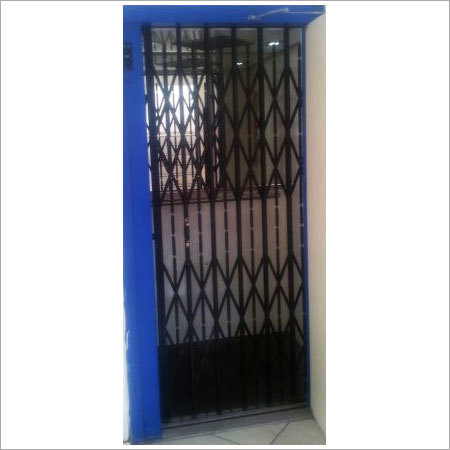 Manual Collapsible Door