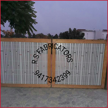 Aluminium Designer Gate