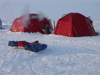 Tents & portable buildings