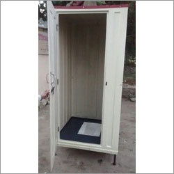 Portable Urinal Cabin for Railway Station