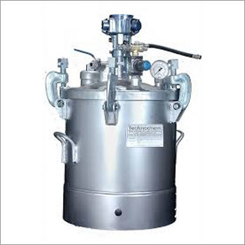 Pressure Feet Tank