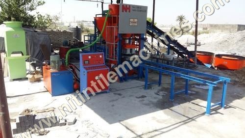 Automatic Fly Ash Brick Making Machines - Color: Blue