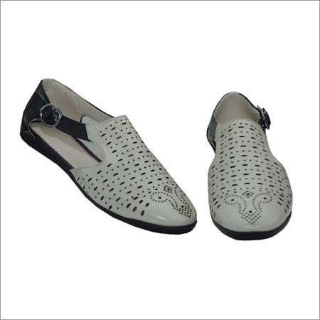 Ladies Trendy Casual Shoes