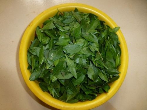 Maruthani Henna Leaves