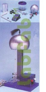 Van De Graaf Generator - Aluminium 16.5 Cm Spheres, 250 Kv Voltage | Rubber Collecting, Metallic Brushes, 220V A.C. Motor, Dust Free