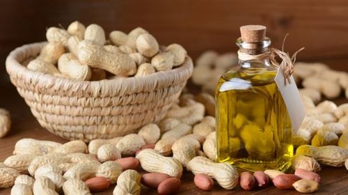 Gulab Groundnut Oil