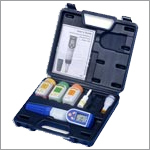 pH/Conductivity/TDS/Temperature Tester - Plastic, Manual Operation, 1-3 kg | IP-57 Waterproof, Floats on Water, Large LCD Display, Automatic Temperature Compensation, Data Hold, Max/Min, C/F Switchable, Auto Power-Off