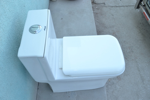 Bathroom Water Closet - Ceramic, 52x36x41 cm | Floor Mounted, Smooth Surface, Weighing 20-24 kg