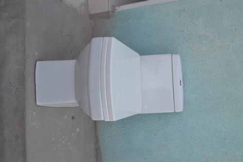 Square One Piece Water Closet Installation Type: Floor Mounted
